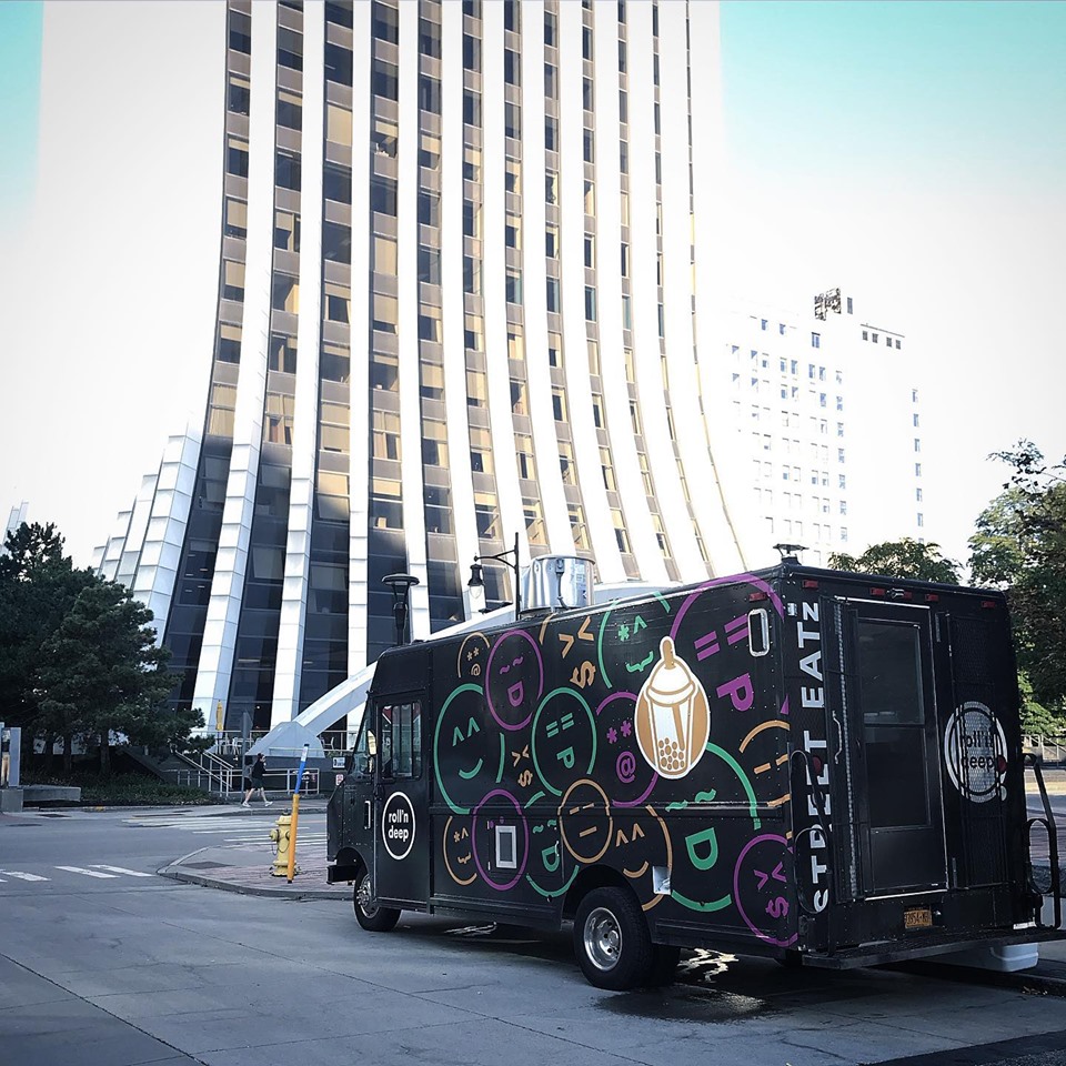 Rolln Deep Food Truck on Elm Street asian food near rochester